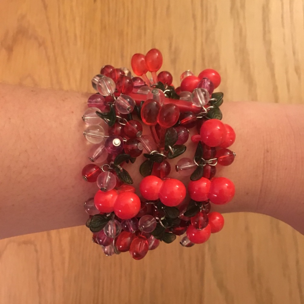 Beaded Cherry Bracelet